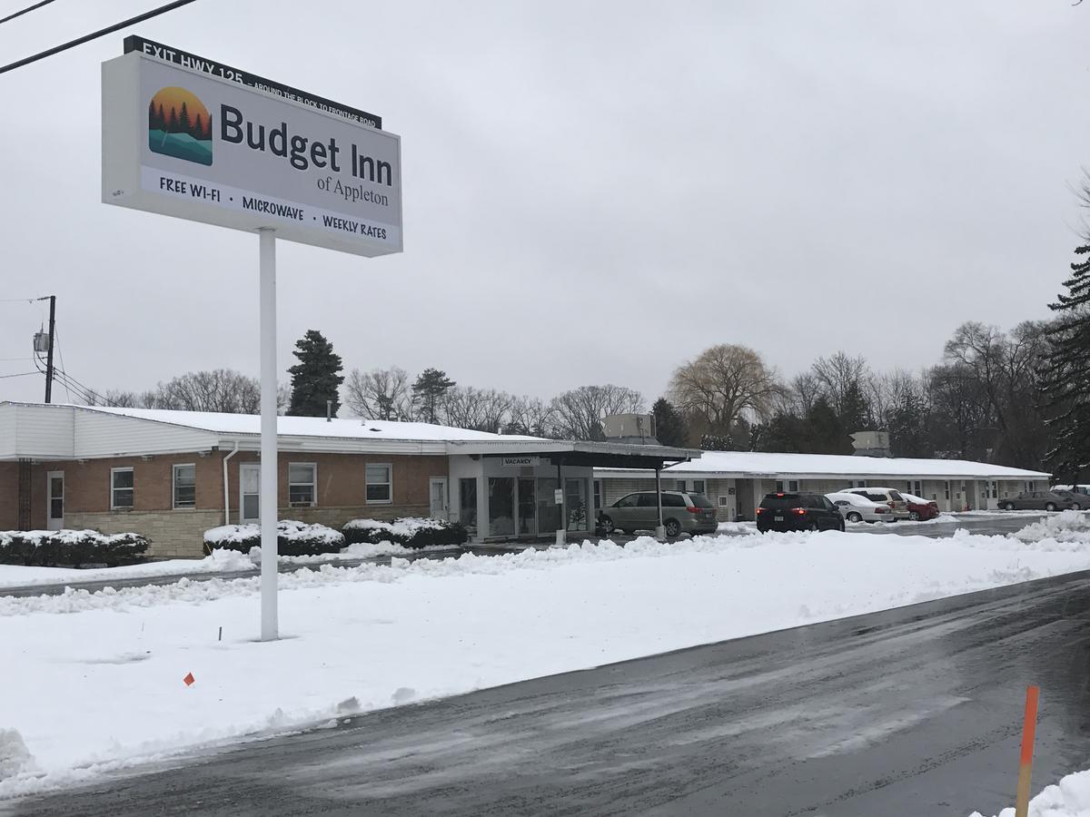 Budget Inn Of Appleton Exterior photo